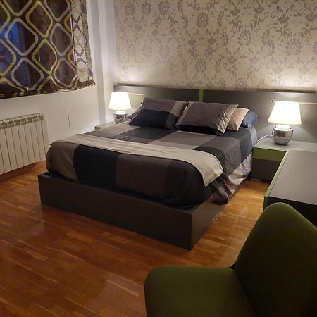 Villa Tiviti Oviedo Zewnętrze zdjęcie