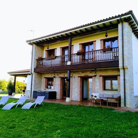 Villa Tiviti Oviedo Zewnętrze zdjęcie