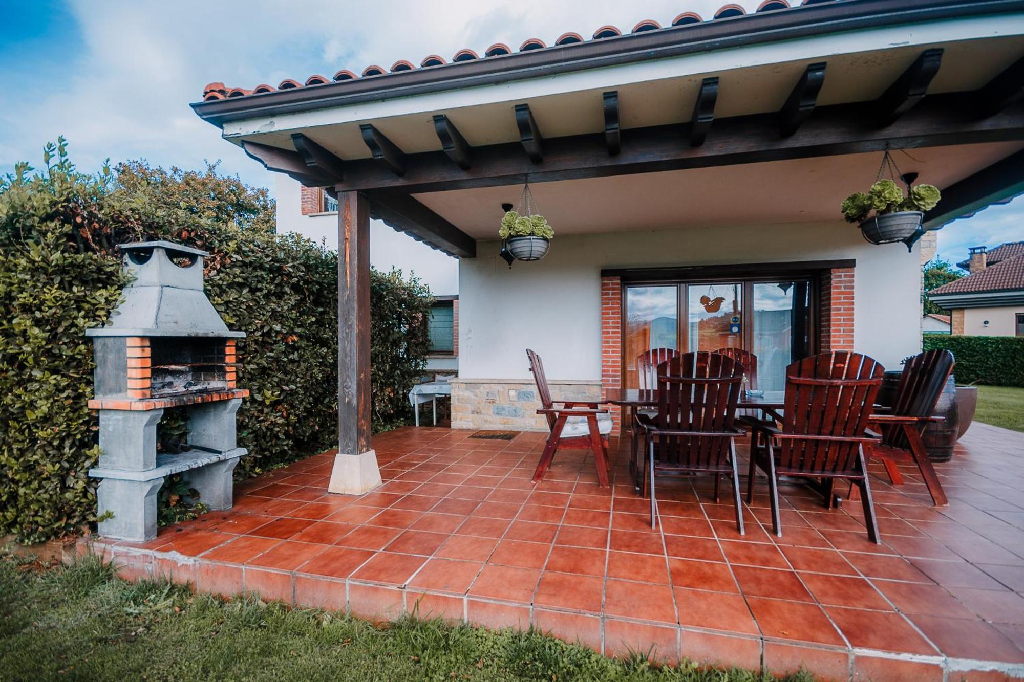 Villa Tiviti Oviedo Zewnętrze zdjęcie